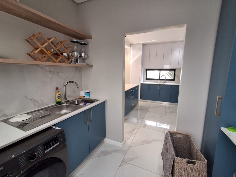 4 Bedroom Property for Sale in Sandown Western Cape